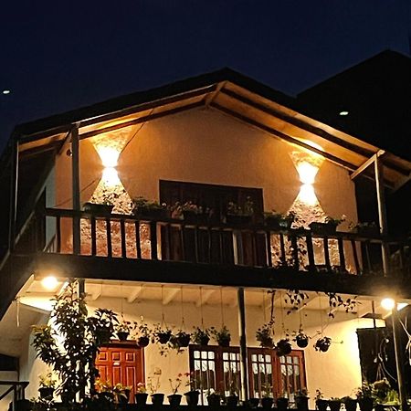 Cozy Heaven Apartment นูวาราเอลิยา ภายนอก รูปภาพ